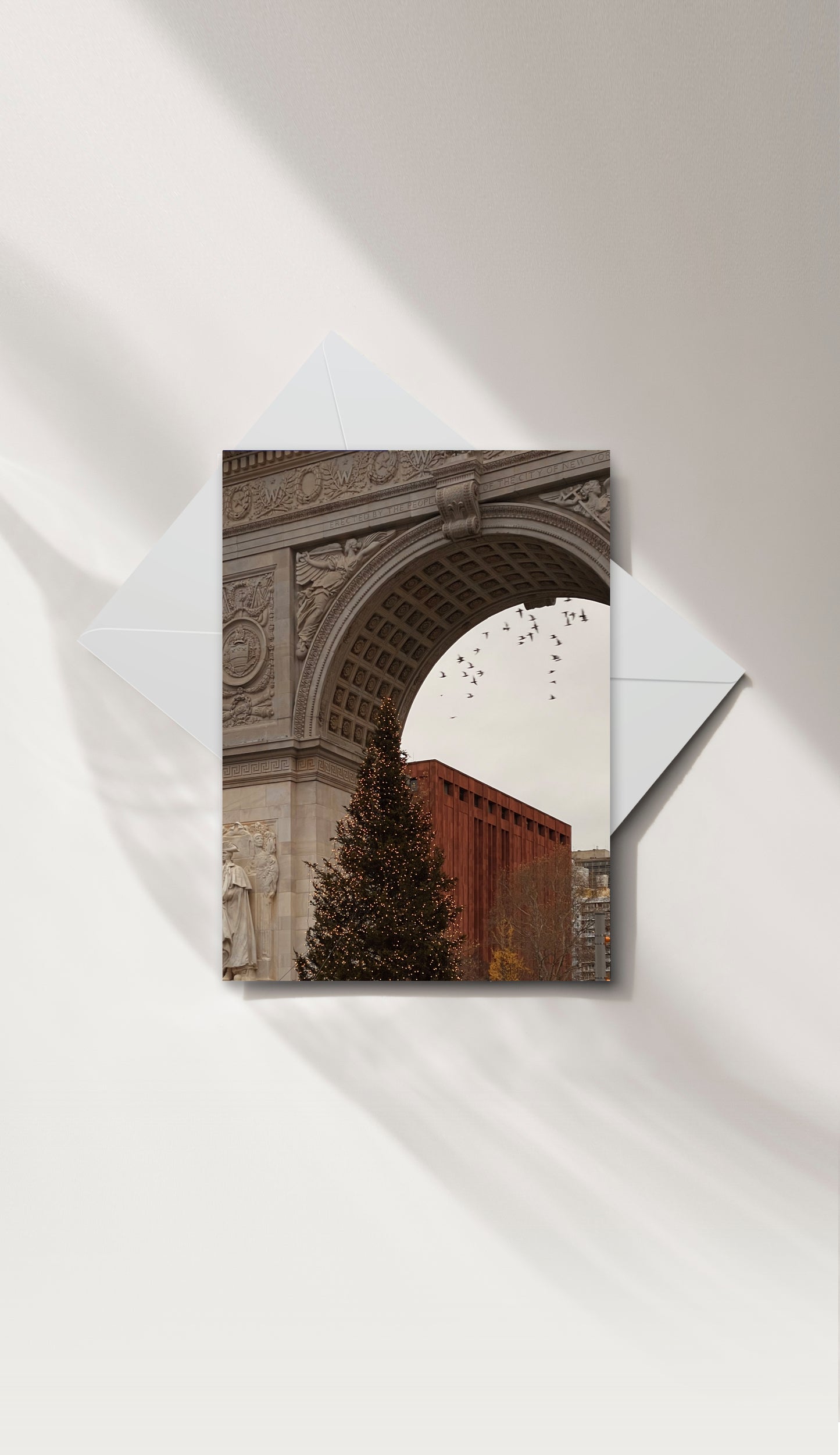 HOLIDAY CARD SET | WASHINGTON SQURE PARK CHRISTMAS TREE BROWN